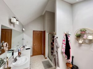 before bathroom in Olmsted Falls